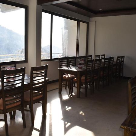 Hotel Royal Inn Murree Ngoại thất bức ảnh